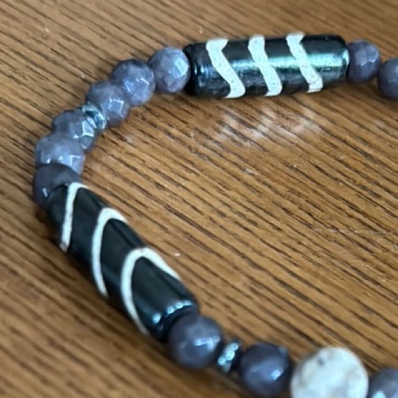 Handmade Beaded Bracelet - Black and White - Warrior - Picture 2 of 8